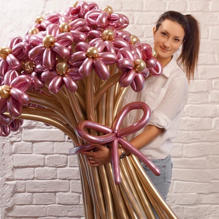 Букет квітів із повітряних куль "Шарм Розкішної Весни"