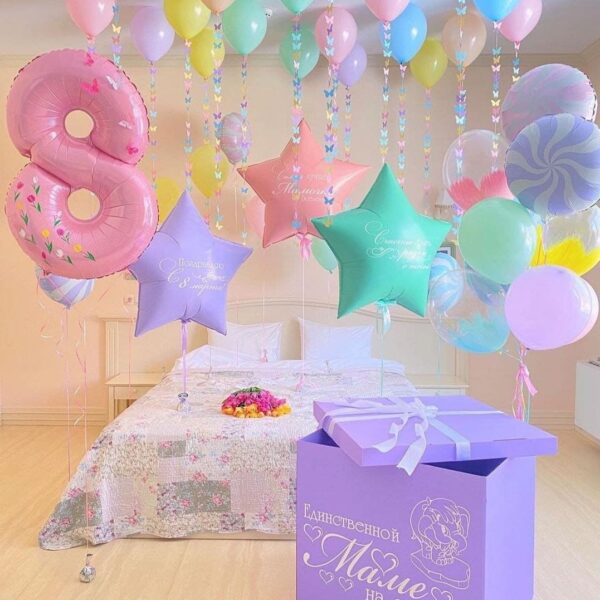 Ніжне оформлення кімнати до 8 Березня