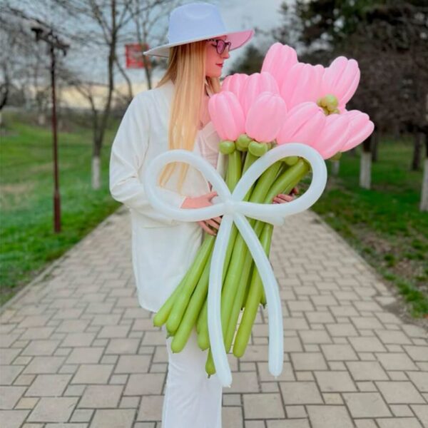 Букет квітів із повітряних куль "Рожеве натхнення"
