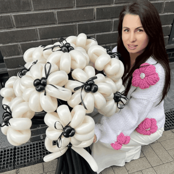 Букет цветов с бантиками "Элегантность"