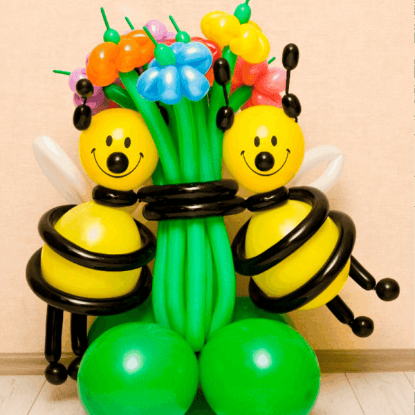 Композиція із повітряних куль "Квіткові бджілки"