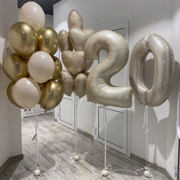 Композиция из шаров "Кремовая нежность"