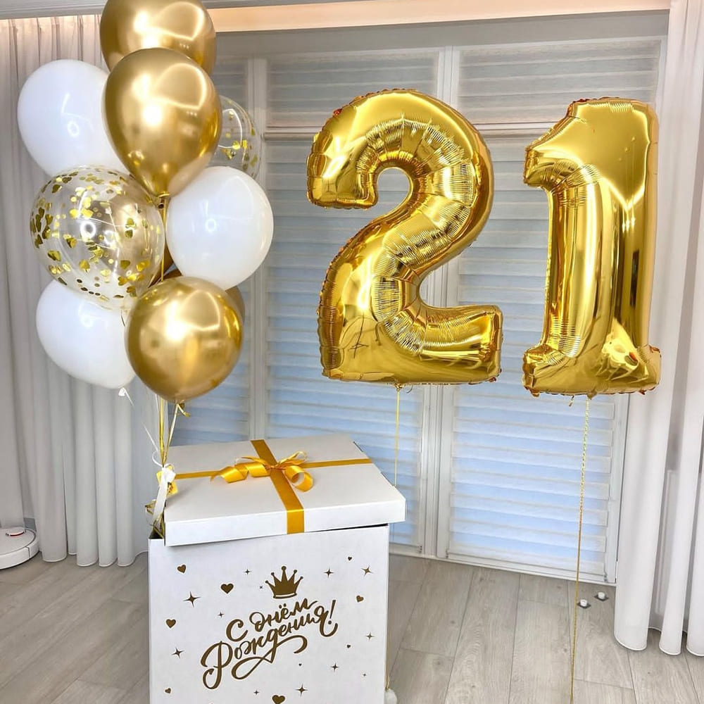 Святковий набір в стильному золоті з білим