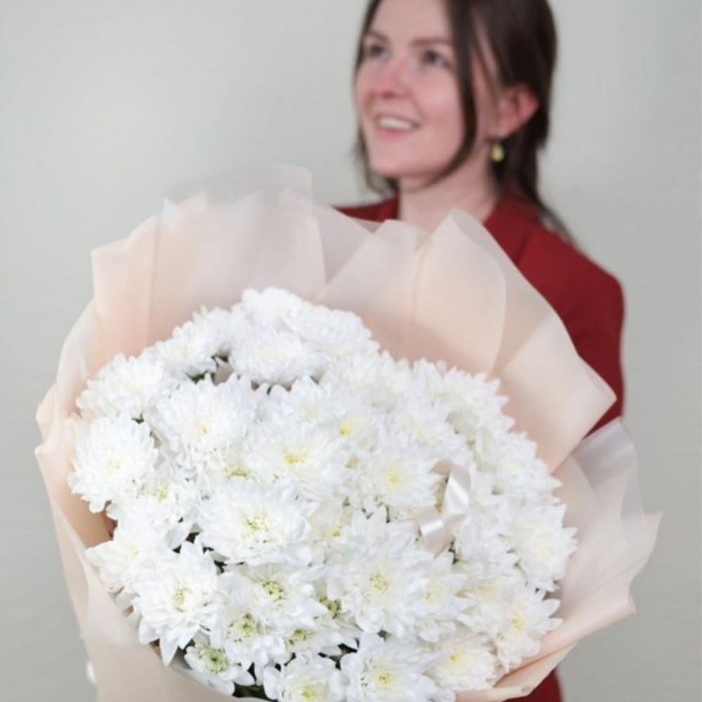 Букет из белых хризантемок "Облачный танец"