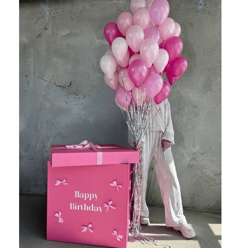 Коробка-сюрприз для девочки с маленькими шариками